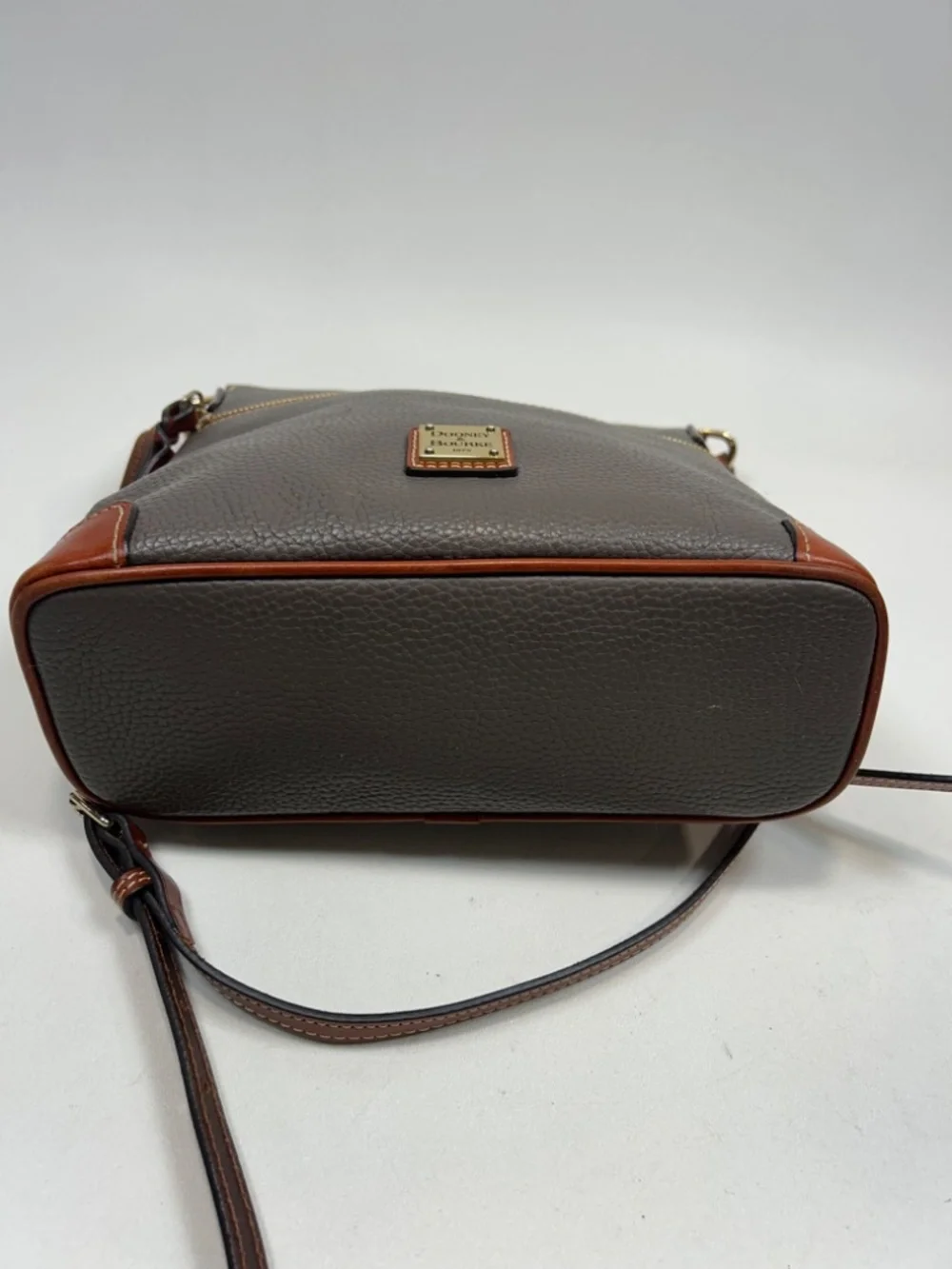 DOONEY & BOURKE Pebbled Grain Leather Crossbody Dark Grayish Taupe $268